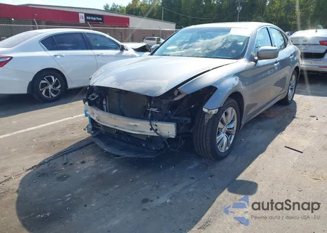 2013 Infiniti M37 z USA, uszkodzony, nr VIN JN1BY1AP0DM512748